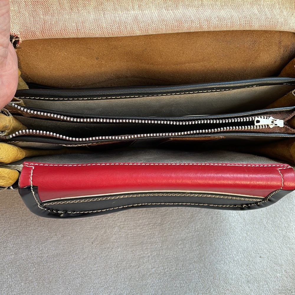 Unique Vintage Pony hair saddle bag. - Picture 10 of 13